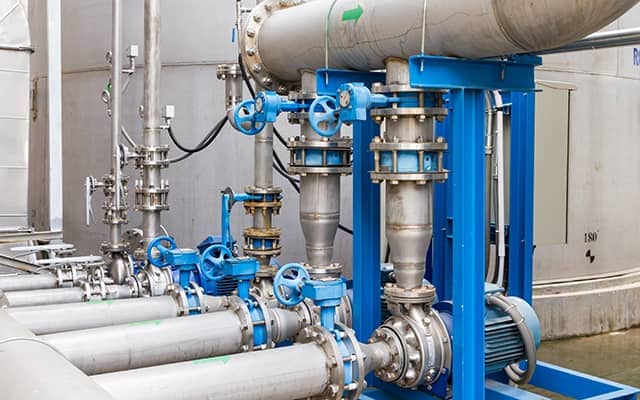 حل خطوط أنابيب ستانلس ستيل (Piping Systems) الصناعي